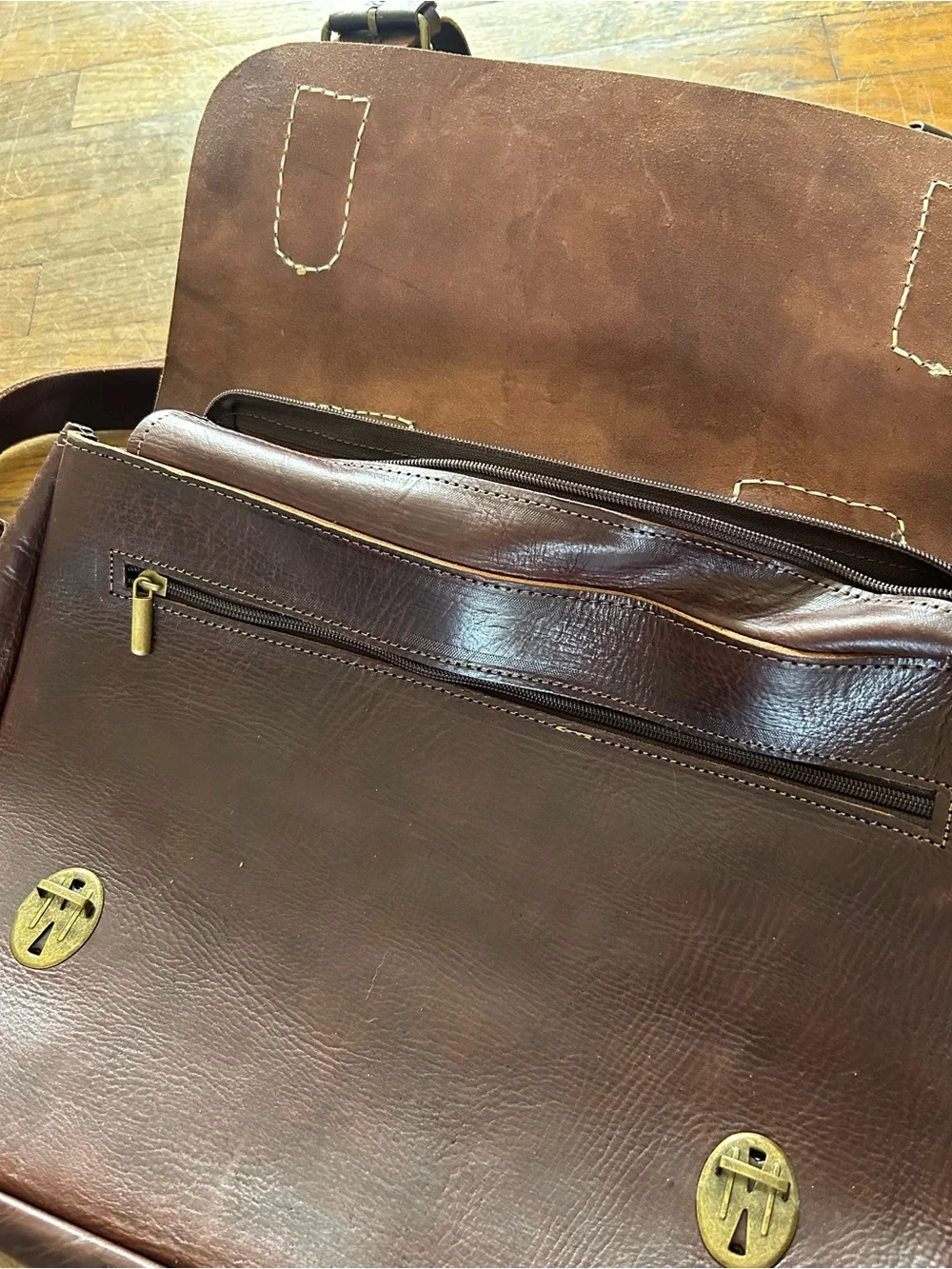 N/A classic brown